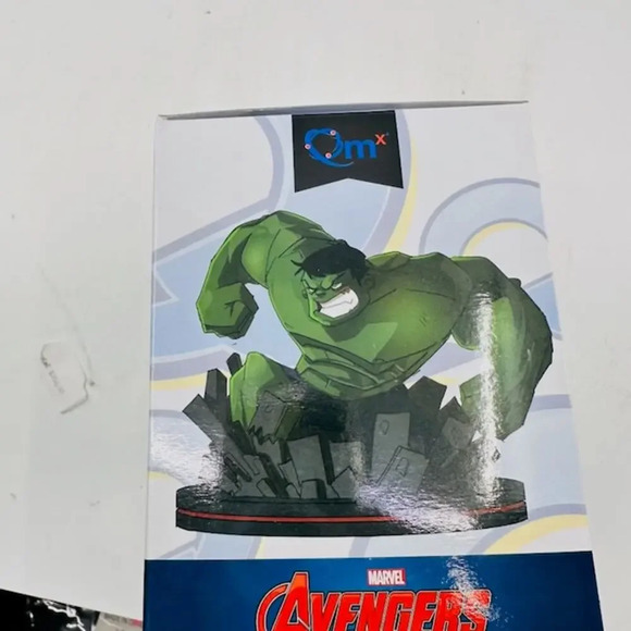 QMX Marvel: The Avengers Age of Ultron (2016) Q-Fig Incredible Hulk Figure - Picture 3 of 7